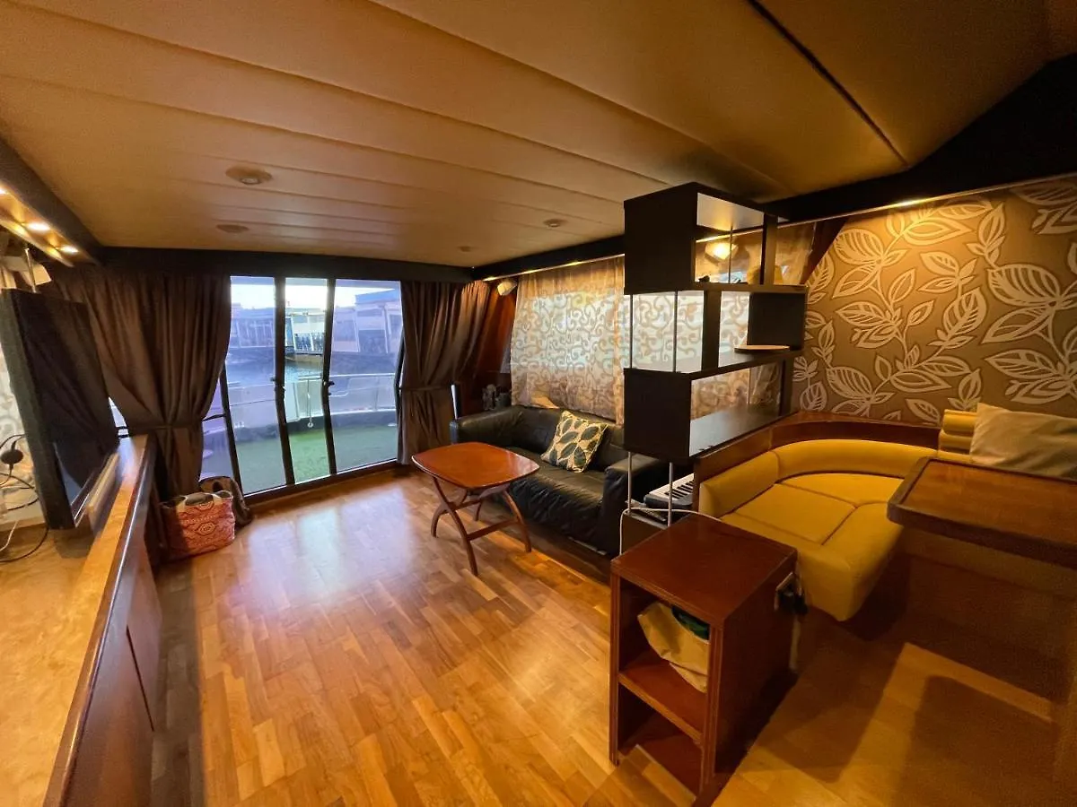 Hotel Wonderful Yatch To Rent At Tenerif South Las Galletas